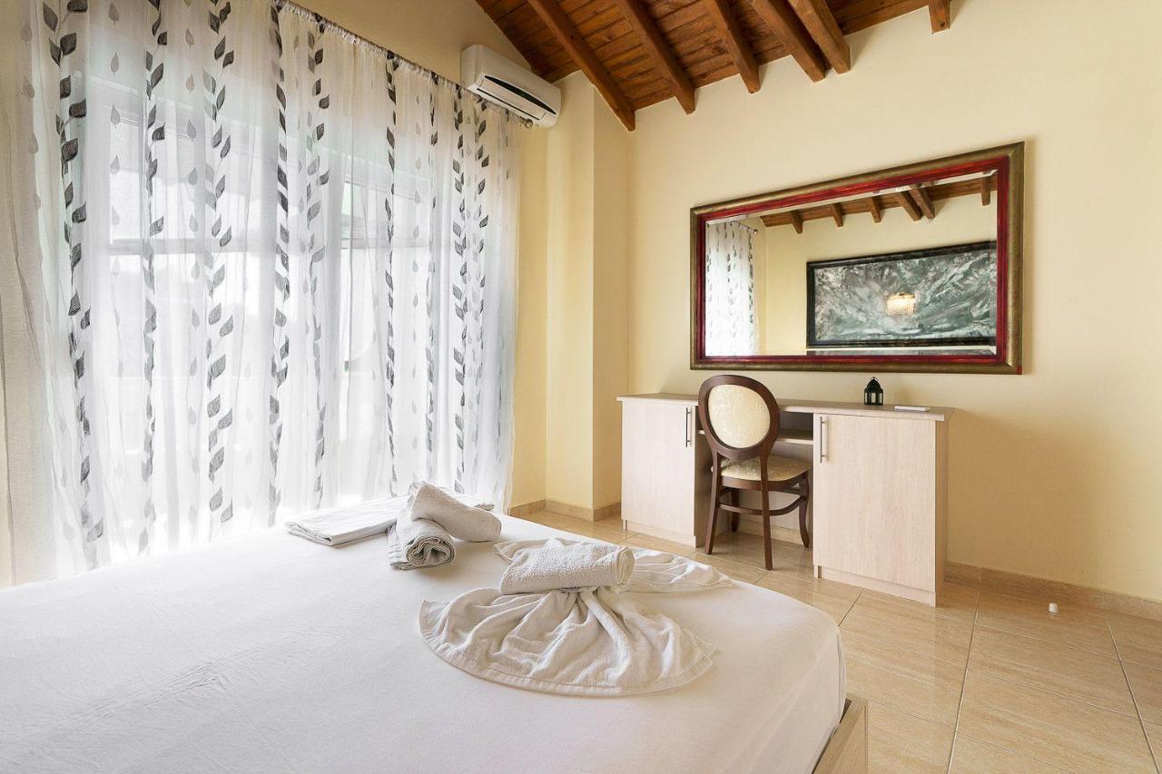 פוליכרונו Apartments Alexandros מראה חיצוני תמונה