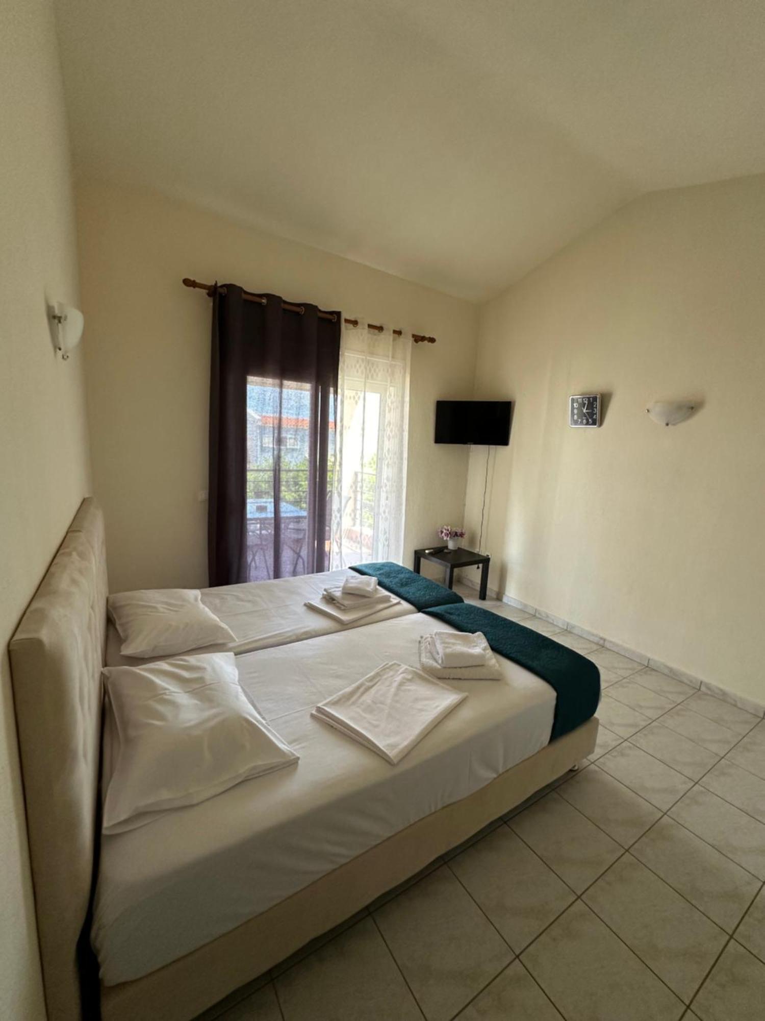 פוליכרונו Apartments Alexandros מראה חיצוני תמונה