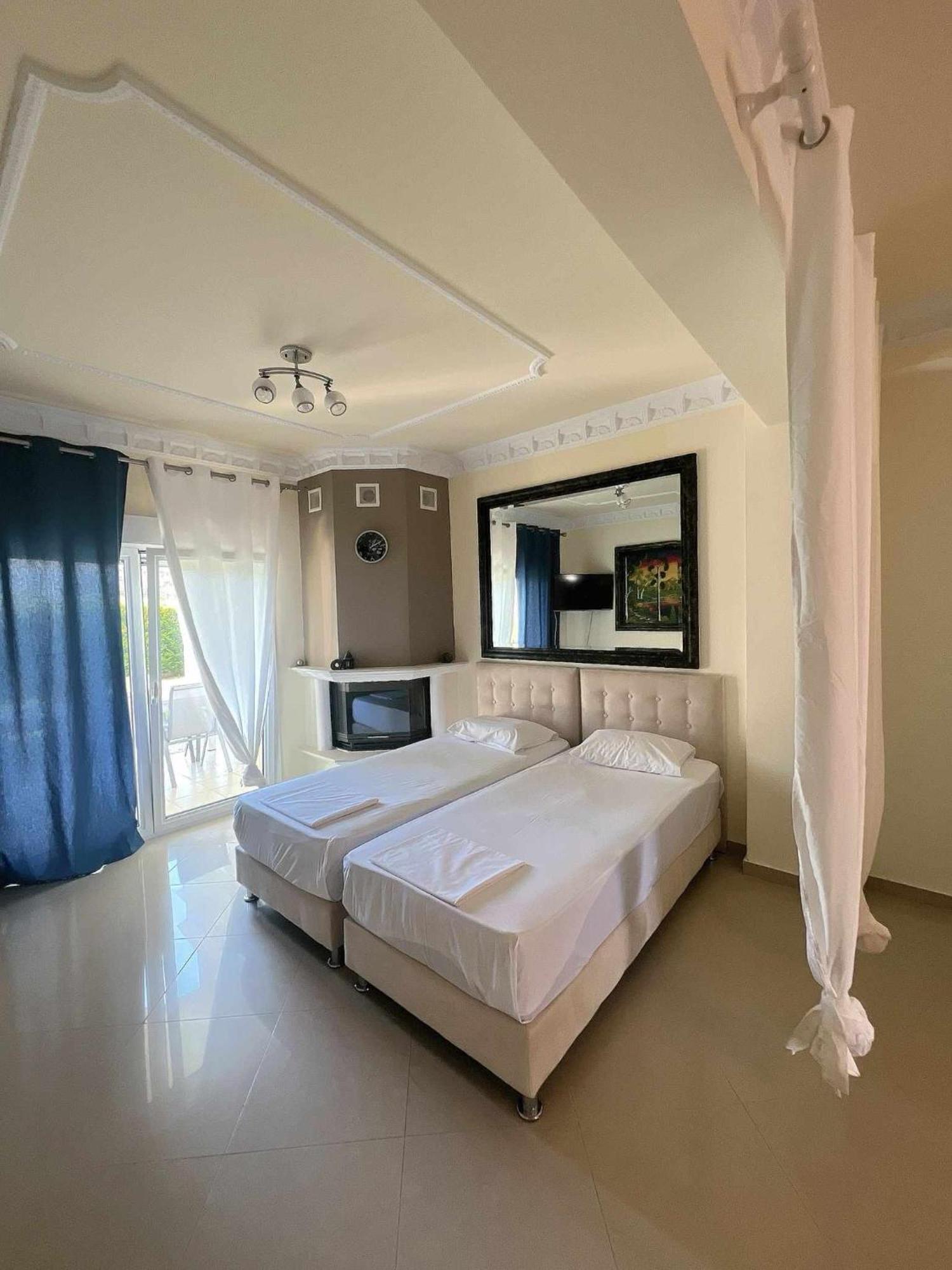 פוליכרונו Apartments Alexandros מראה חיצוני תמונה